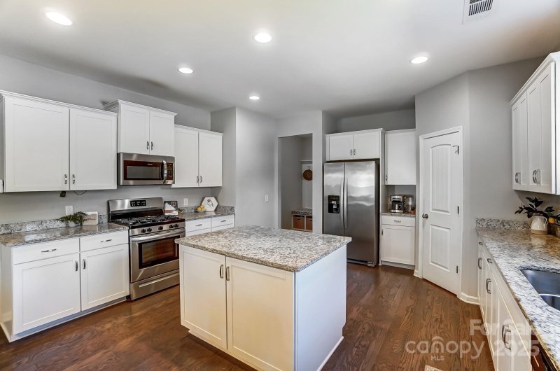 Property image 4 at 100 Marabou Court, Mount Holly, NC 28120