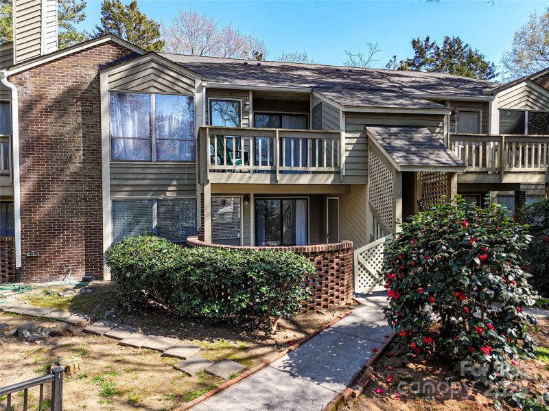 Property image 2 at 1606 Sharon Road, Charlotte, NC 28210