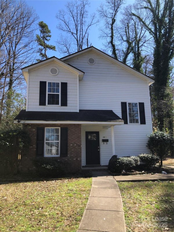 1022 Hickory Nut Street