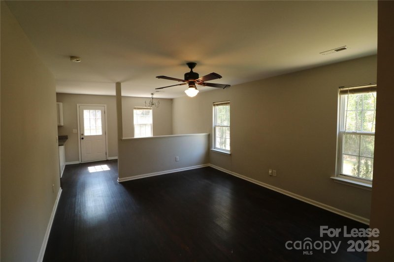 Property image 5 at 1022 Hickory Nut Street, Charlotte, NC 28205