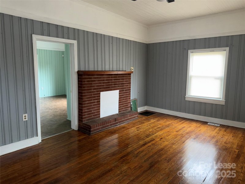 Property image 3 at 1204 Allen Street, Charlotte, NC 28205