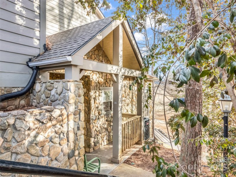 Property image 5 at 142 Stonecrest Court, Lake Lure, NC 28746