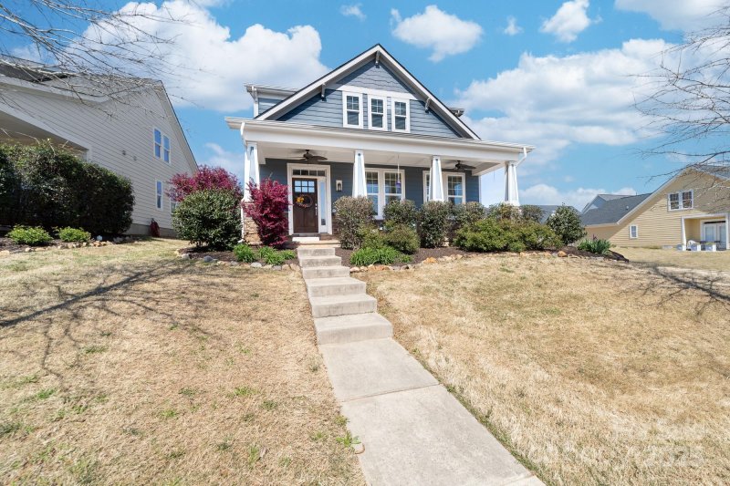 Property image 2 at 120 Keats Alley, Cramerton, NC 28032