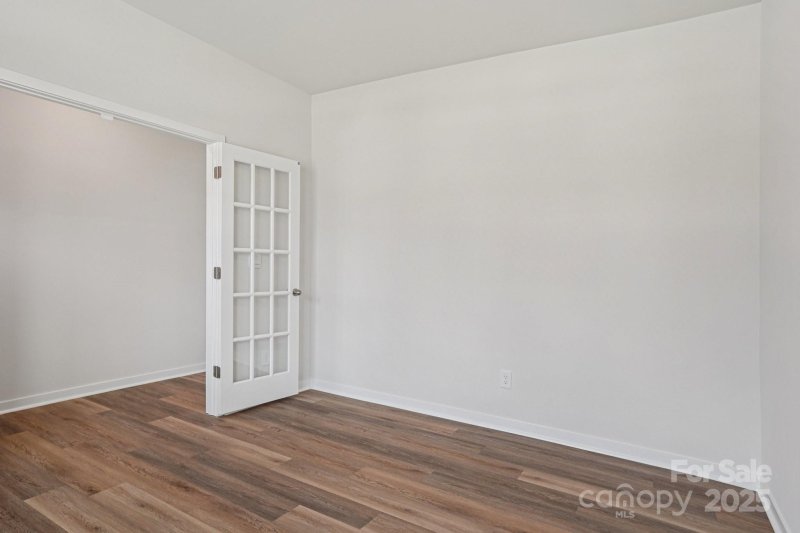 Property image 3 at 11135 Cardinal Creek Avenue, Charlotte, NC 28215