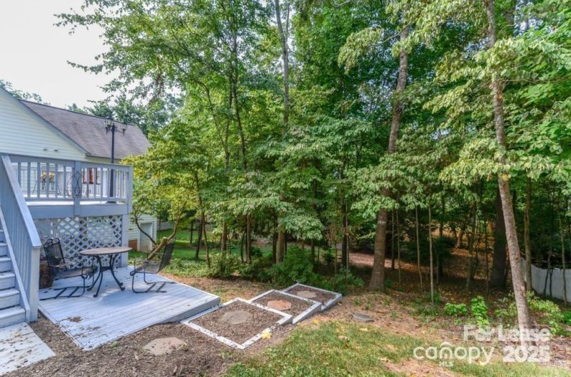 Property image 4 at 502 Faulkner Way, Davidson, NC 28036