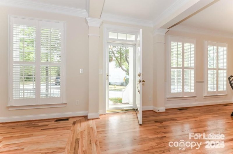 Property image 5 at 502 Faulkner Way, Davidson, NC 28036