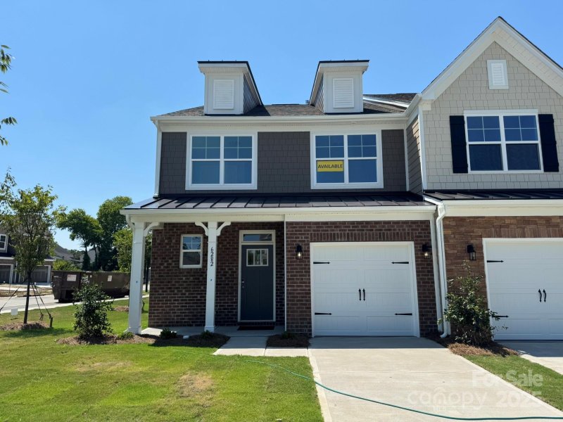 6282 Tea Olive Drive