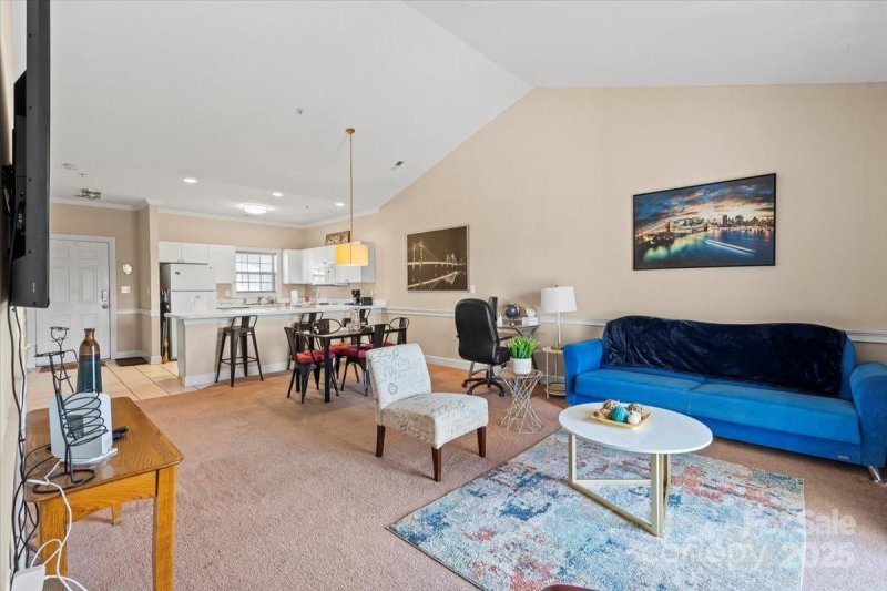 9063 Meadow Vista Road