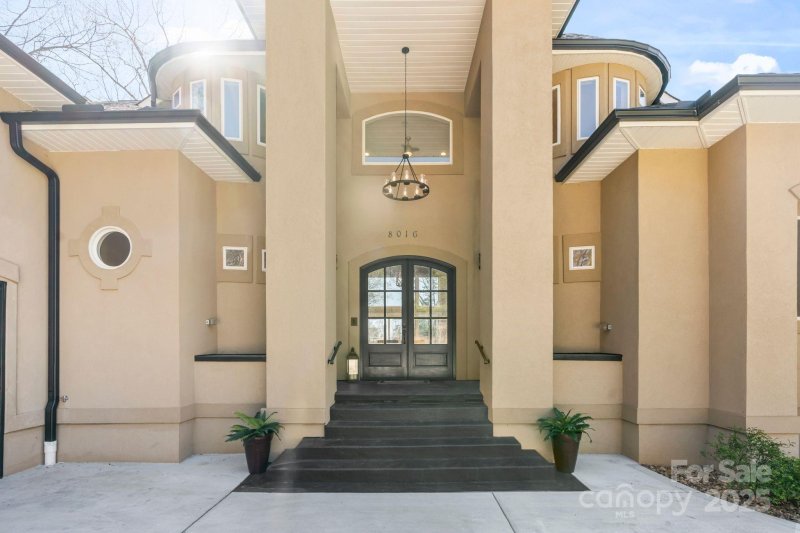 Property image 3 at 8016 West Bay Drive, Denver, NC 28037