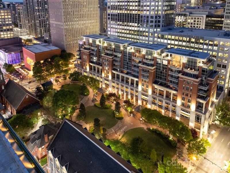 Property image 2 at 435 S Tryon Street, Charlotte, NC 28202