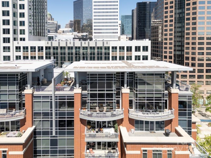 Property image 3 at 435 S Tryon Street, Charlotte, NC 28202