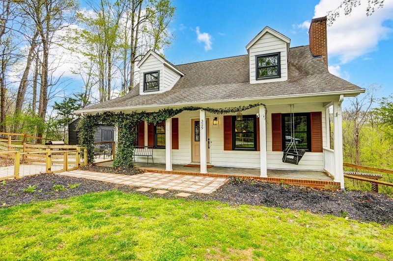 Property image 4 at 329 Treeline Drive, Belmont, NC 28012