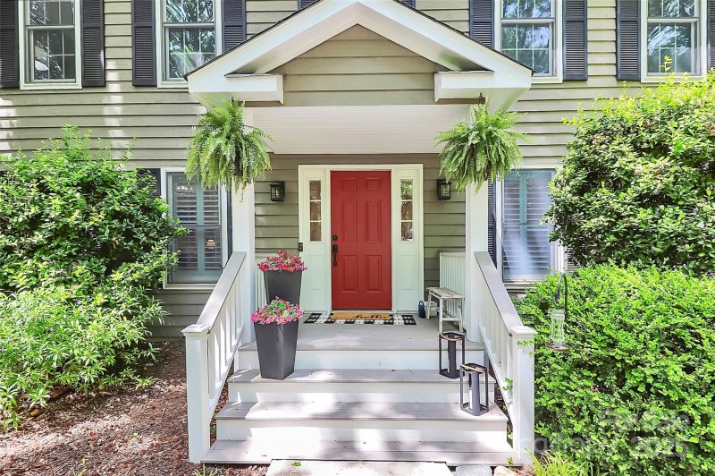 Property image 3 at 11 Tanglewood Road, Lake Wylie, SC 29710