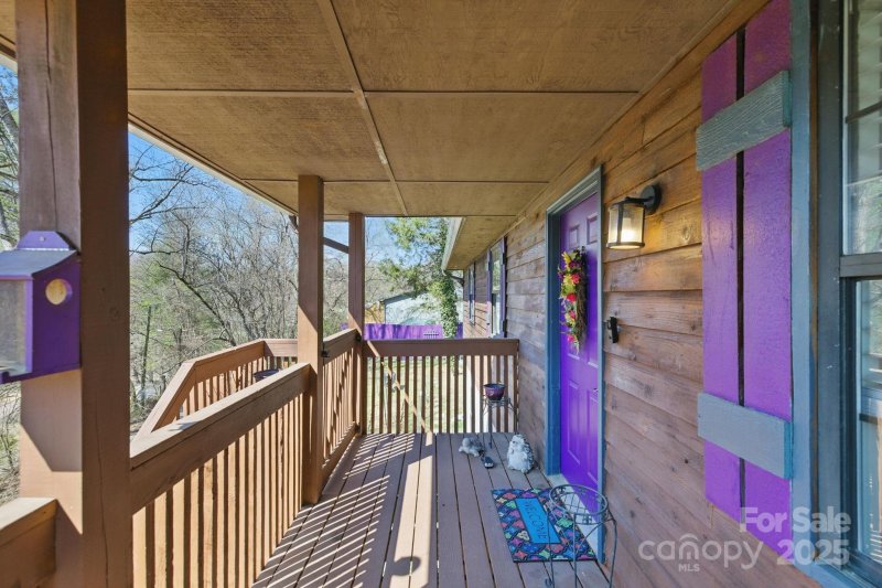 Property image 3 at 39 Lakeside Drive, Asheville, NC 28806