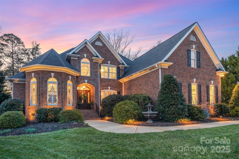2029 Landry Lane