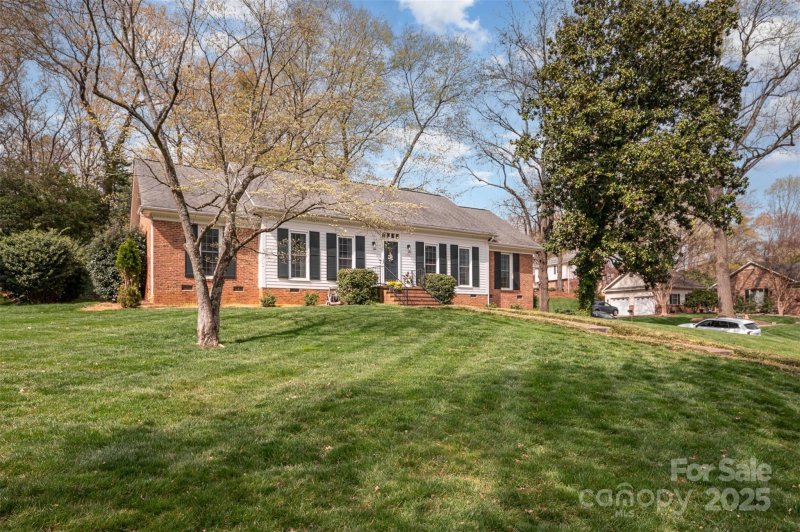 Property image 2 at 7520 Whistlestop Road, Charlotte, NC 28210