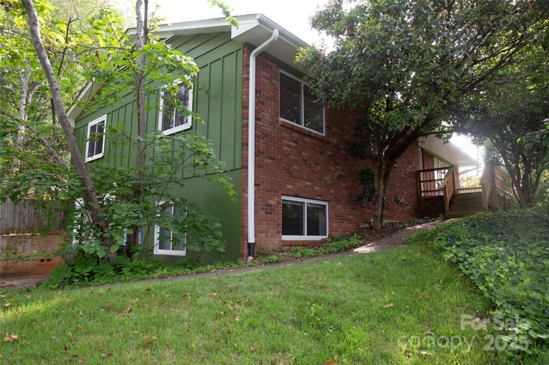 Property image 2 of 3 Quail Cove Road in Woodland Hills, Asheville, NC 28804