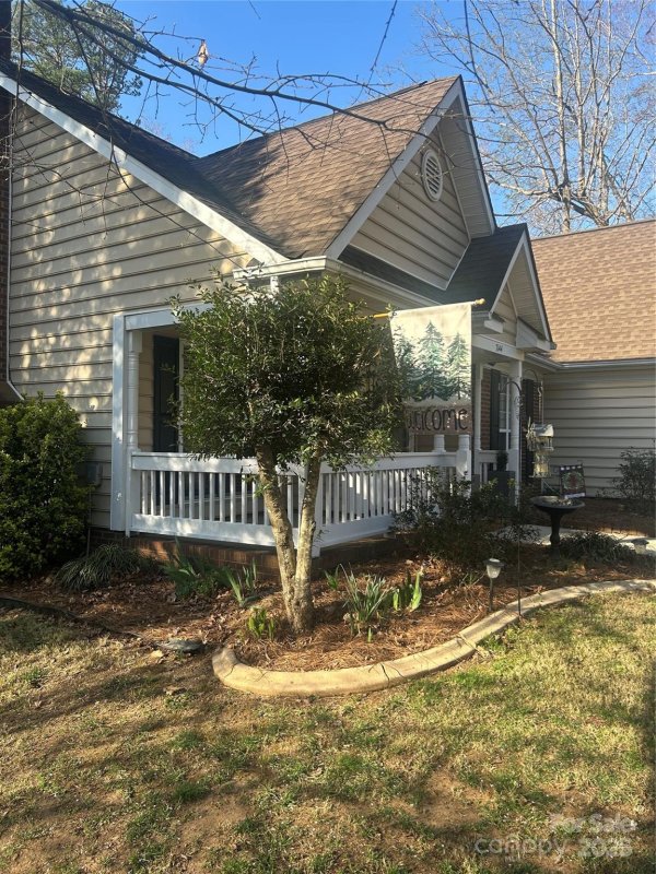 Property image 3 of 7144 Hunters Bluff Drive in HUNTERS BLUFF, Denver, NC 28037