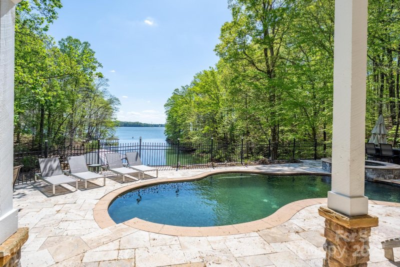 Property image 5 at 1676 Sherwood Court, Sherrills Ford, NC 28673