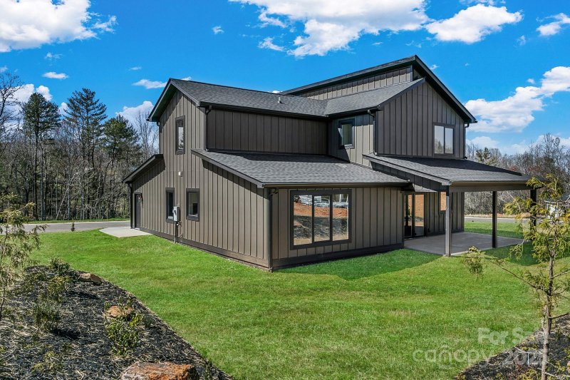 Property image 4 at 97 Scott Meadows Drive, Asheville, NC 28806