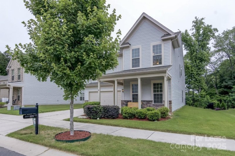 Property image 2 at 223 Quail Crossing, Huntersville, NC 28078