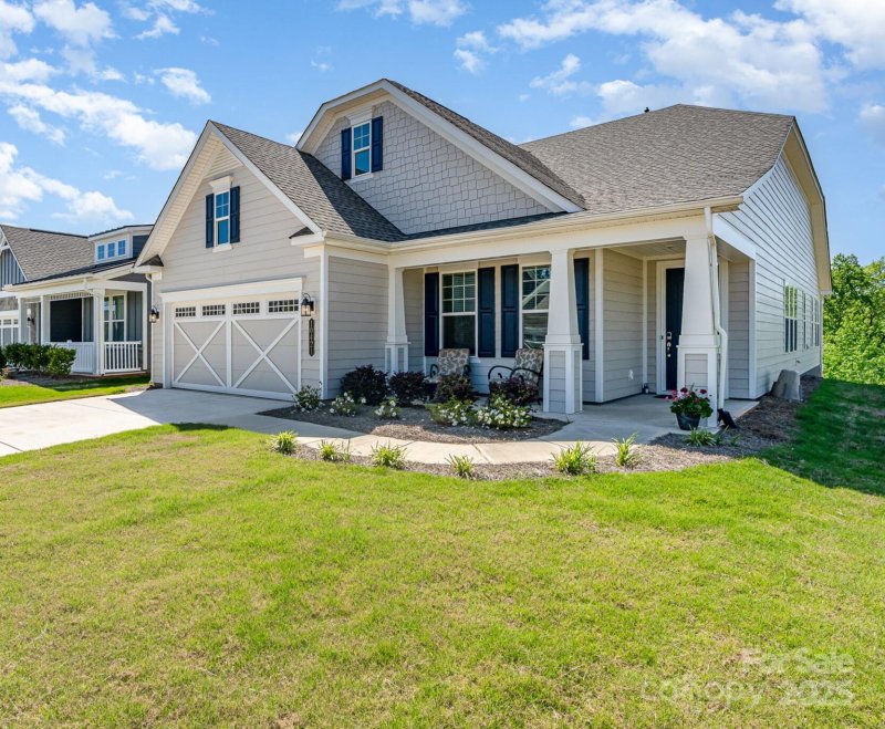 Property image 2 at 10421 Superb Lane, Charlotte, NC 28215