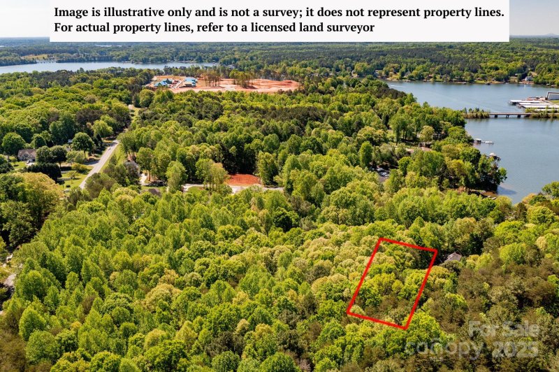 Property image 3 of 4134 Barbrick Street in Edgewater, Sherrills Ford, NC 28673