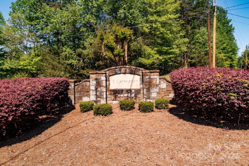 Property image 4 of 4134 Barbrick Street in Edgewater, Sherrills Ford, NC 28673