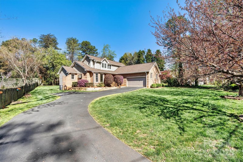 Property image 3 at 4221 Lake Shore Road, Denver, NC 28037