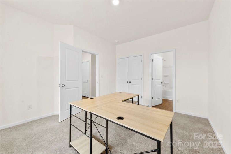 Property image 2 at 5108 Puclerton Drive, Charlotte, NC 28215