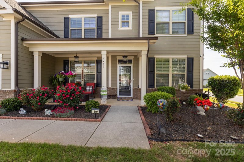 Property image 2 of 1501 Allegheny Way in Greenbrier, Waxhaw, NC 28173