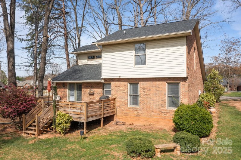 Property image 3 of 8260 Graham Road in Cameron Heights, Denver, NC 28037