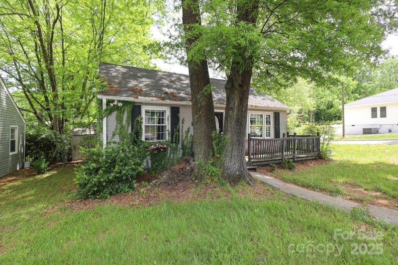 Property image 4 at 1900 Union Street, Charlotte, NC 28205