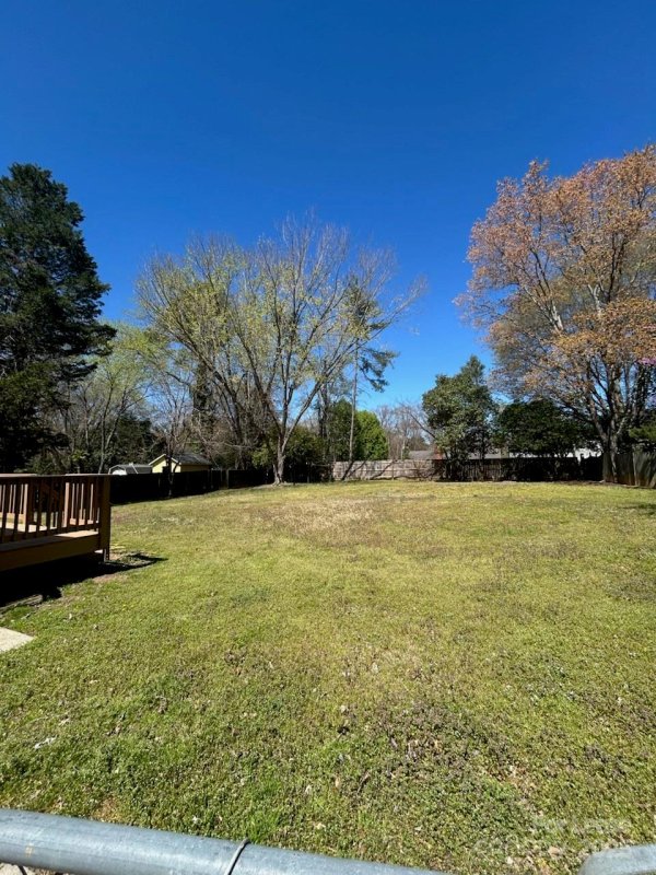 Property image 2 at 2827 Creekbed Lane, Charlotte, NC 28210