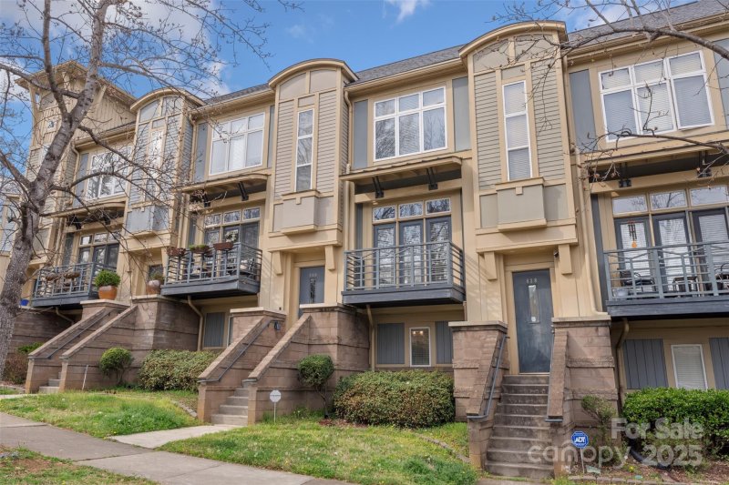 840 Garden District Drive