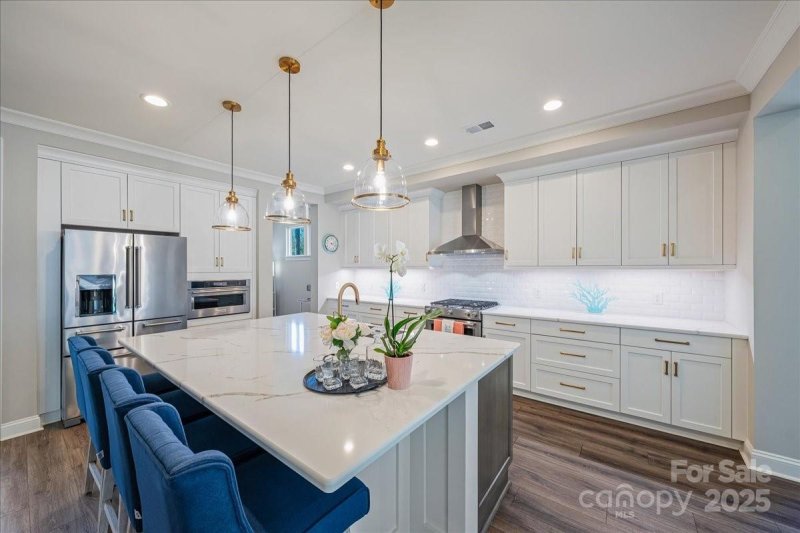 6398 Chimney Bluff Road