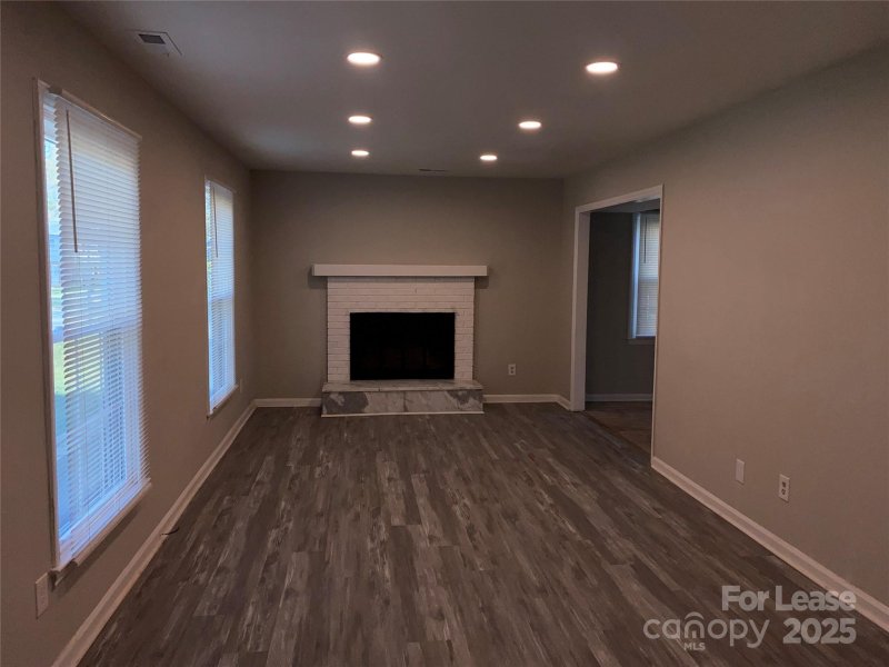 Property image 2 at 5421 Autumn End Circle, Charlotte, NC 28212