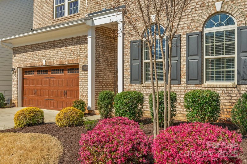 Property image 3 at 7940 Waverly Walk Avenue, Charlotte, NC 28277