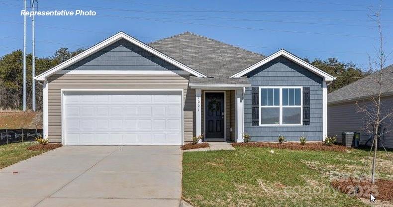 585 N Sparkleberry Street