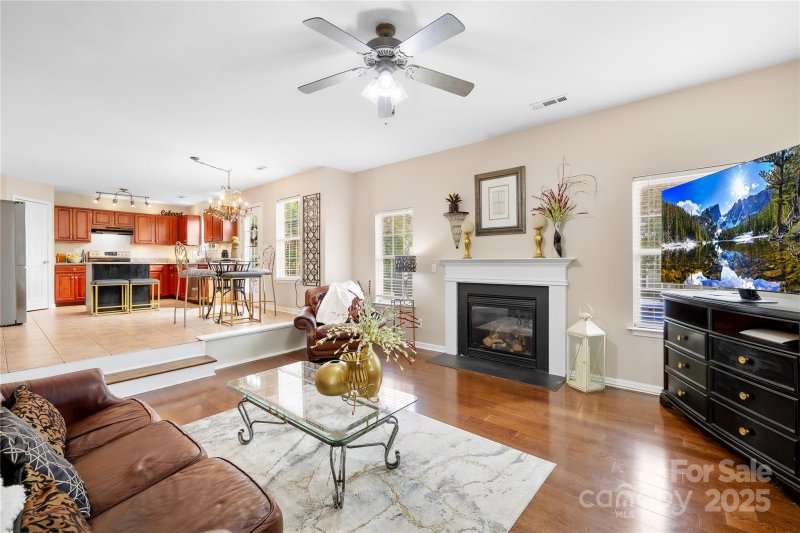 Property image 2 of 112 Saye Place in Curtis Pond, Mooresville, NC 28115