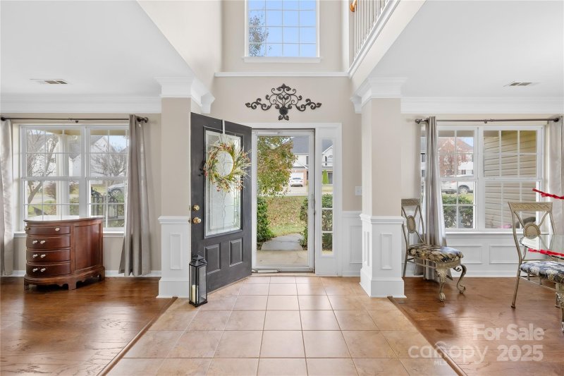 Property image 3 of 112 Saye Place in Curtis Pond, Mooresville, NC 28115