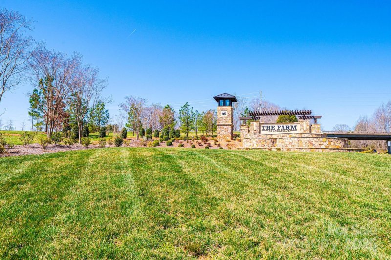 Property image 2 at 640 Latrobe Drive, Iron Station, NC 28080