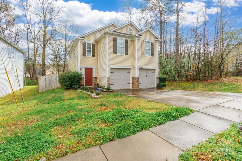 Property image 2 at 8800 Old Potters Road, Charlotte, NC 28269