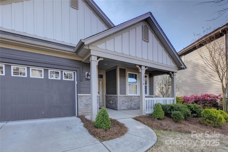 Property image 2 at 15316 Red Canoe Way, Charlotte, NC 28278
