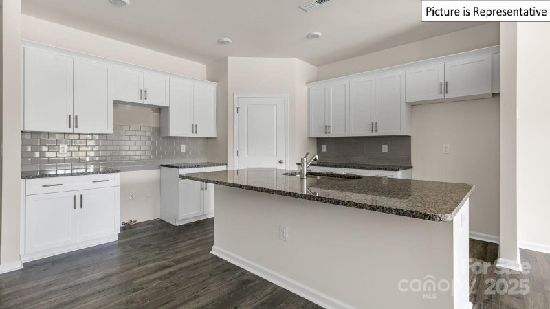 Property image 4 at 2040 Harlequin Drive, Indian Trail, NC 28079