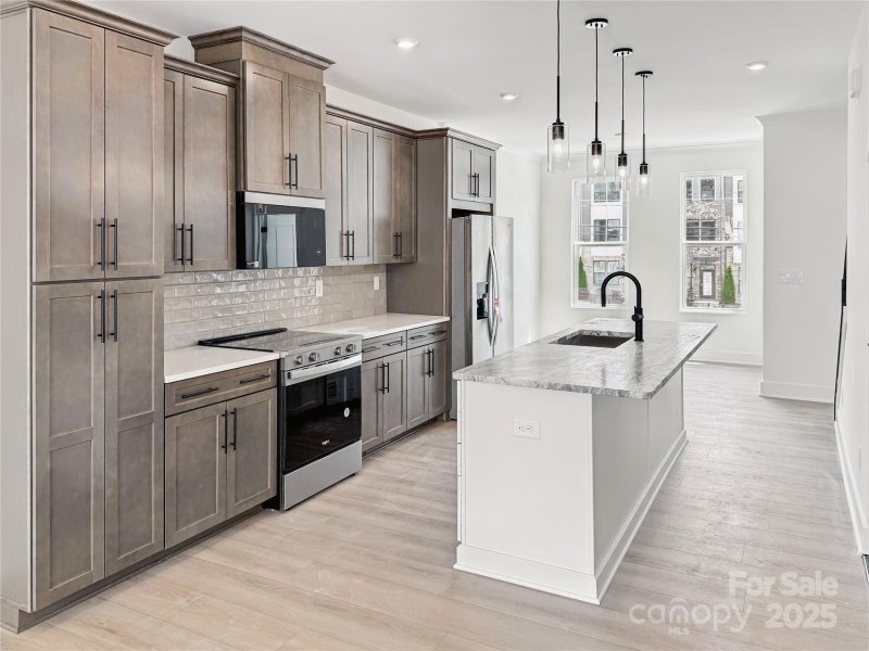 Property image 3 at 3626 S Tryon Street, Charlotte, NC 28217