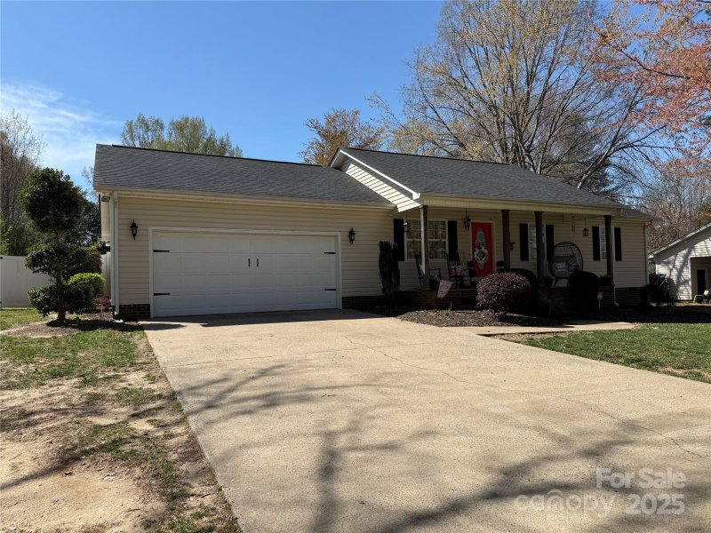 Property image 3 at 105 Johnson Lane, Cherryville, NC 28021