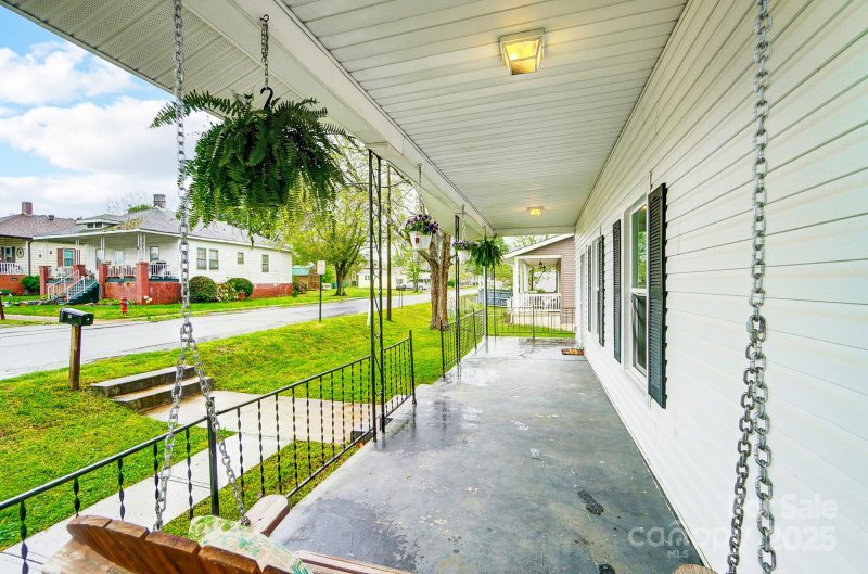 Property image 2 at 26 Park Drive, Gastonia, NC 28054