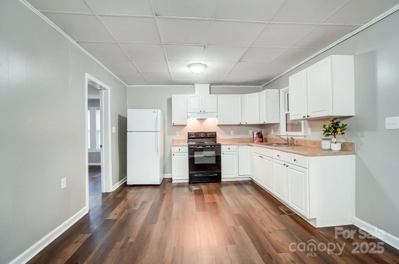Property image 3 at 26 Park Drive, Gastonia, NC 28054