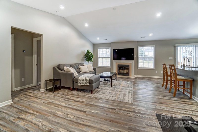 Property image 5 at 5519 Waverly Lynn Lane, Charlotte, NC 28269